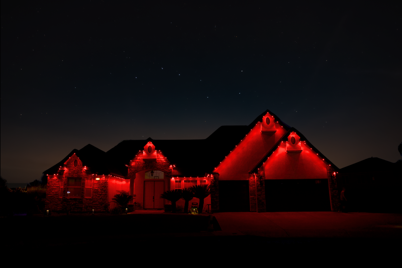 Tahoe Glow halloween lighting